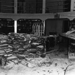 Libri alluvionati nell’emiciclo magazzini della BNCF